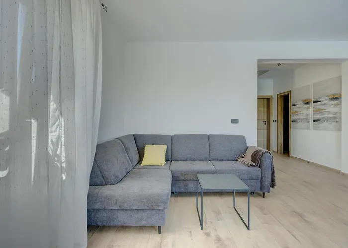 Bonato With Pool Krneza